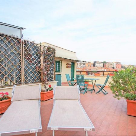 Ferienwohnung In The Clouds Over Trastevere, Penthouse Studio Rom Exterior foto