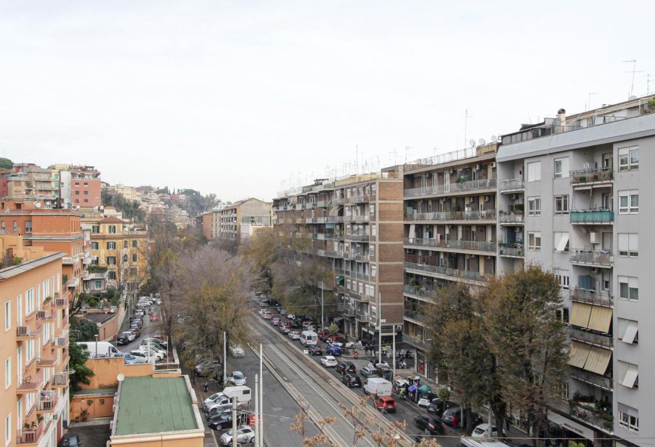 Ferienwohnung In The Clouds Over Trastevere, Penthouse Studio Rom Exterior foto